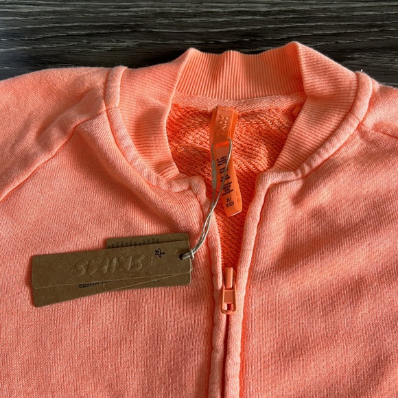 Neon Orange SKIMS Zip Up - Picture 4 of 7
